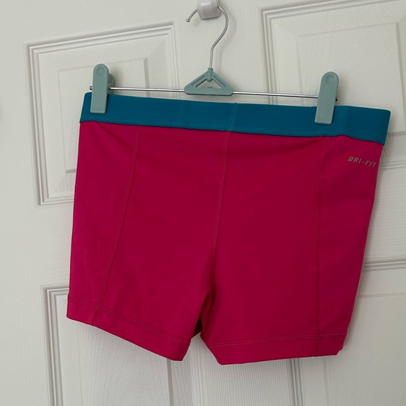 Nike Spandex - Picture 5 of 5